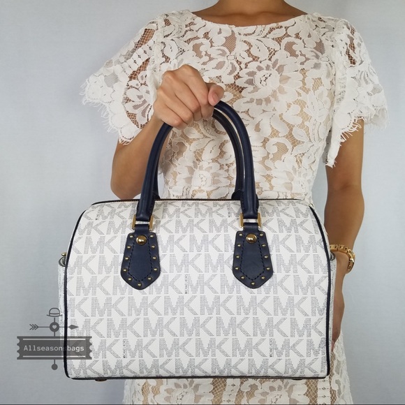 Michael Kors Medium Aria Satchel navy Vanilla Bag - Picture 2 of 8